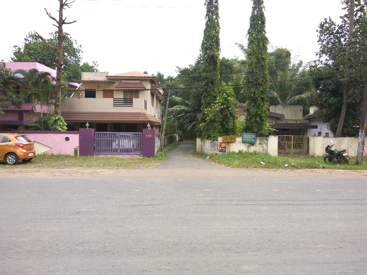 land sale kochi