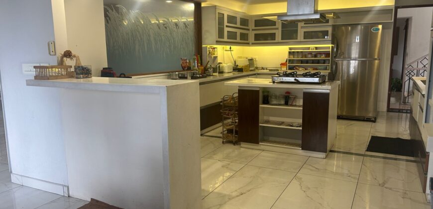 luxury apartments in kochi