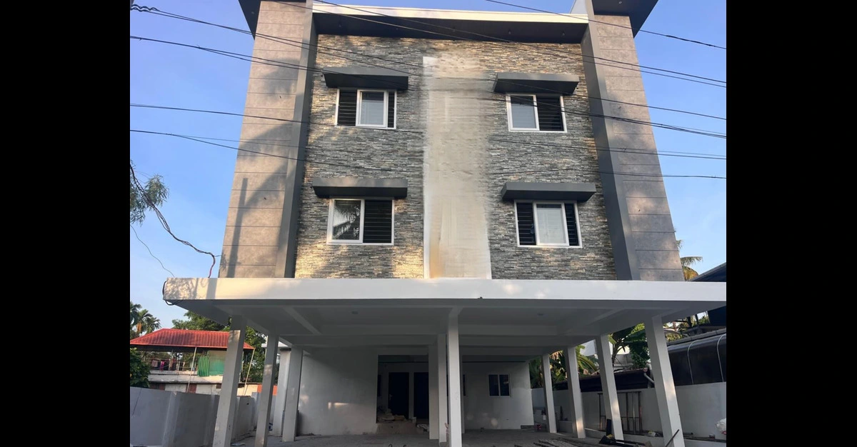 Apartment Complex for Sale