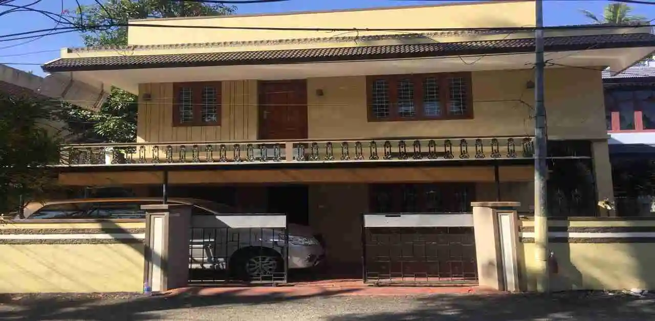 Buy House in Kochi
